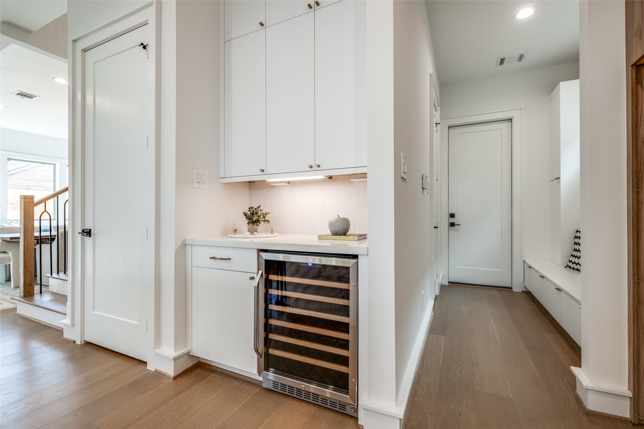 2213 Whitney Street Houston, TX 77006 - Photo 22 of 46 a view of hallway with wooden floor