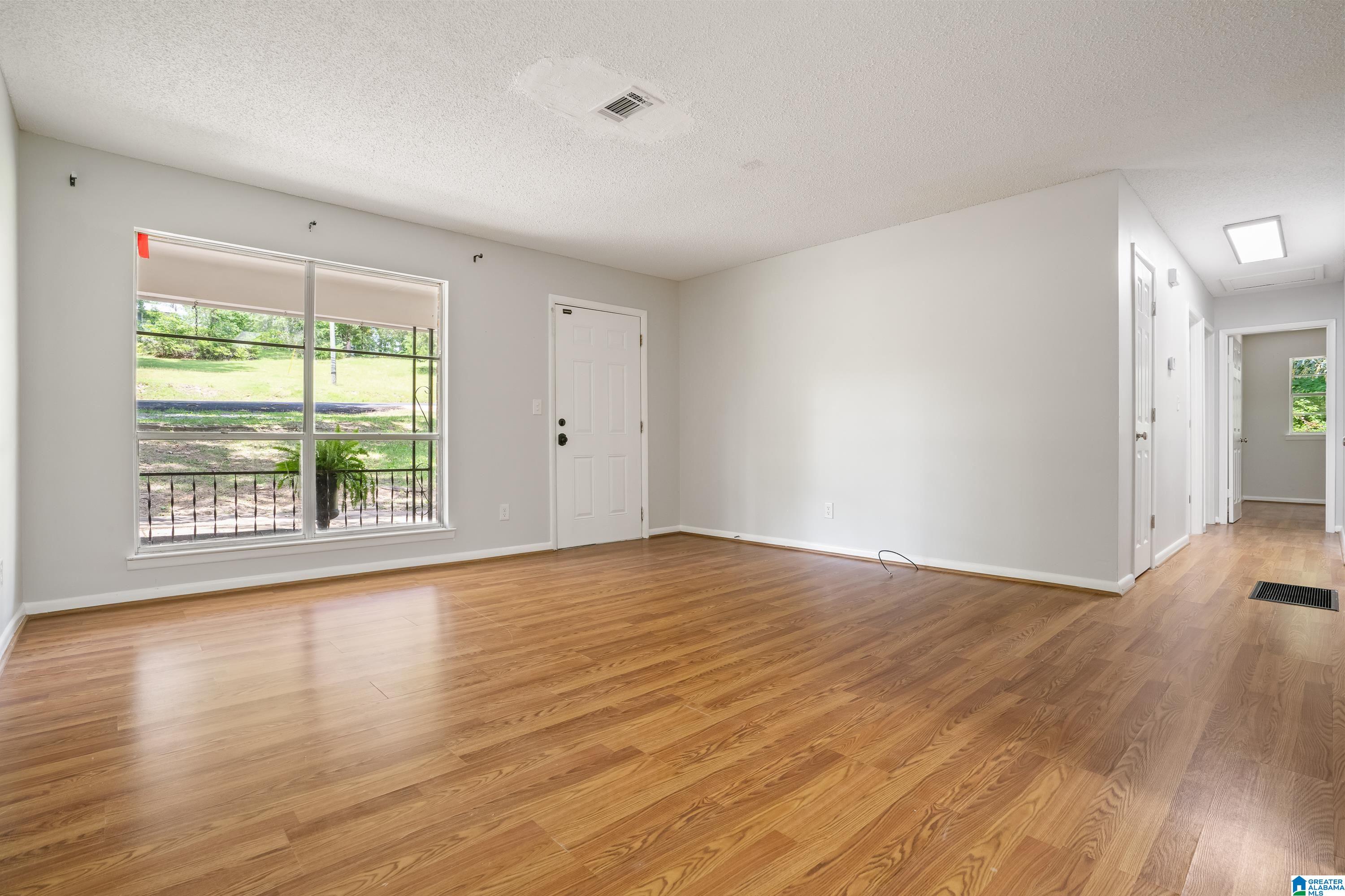 4696 County Road 10 Montevallo, AL 35115 - Photo 4 of 27