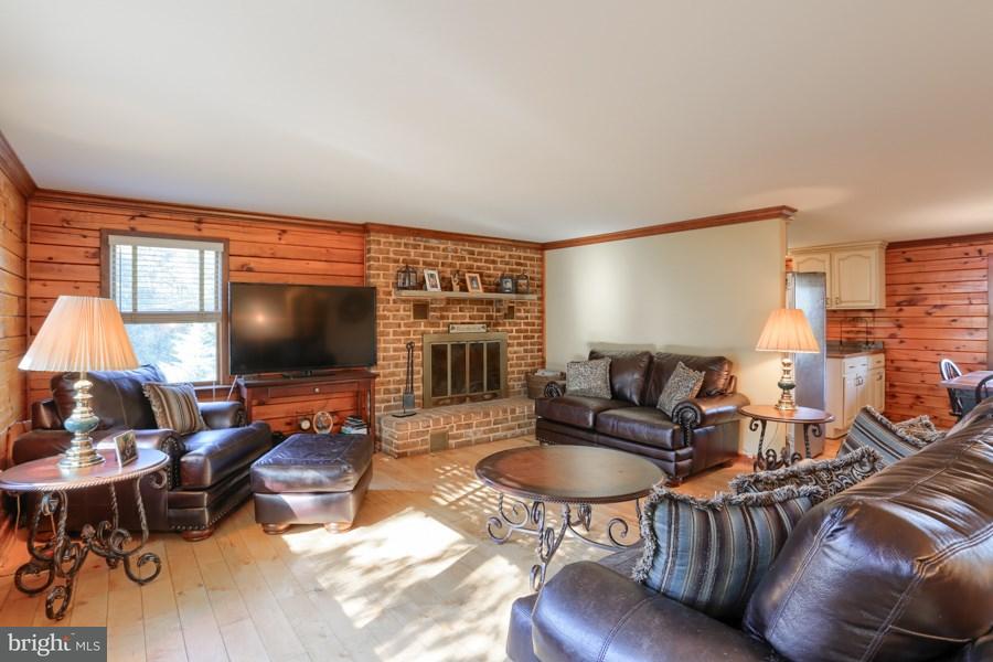 95 Bass Lake Road Etters, PA 17319 - Photo 4 of 24 Gallery Image 4