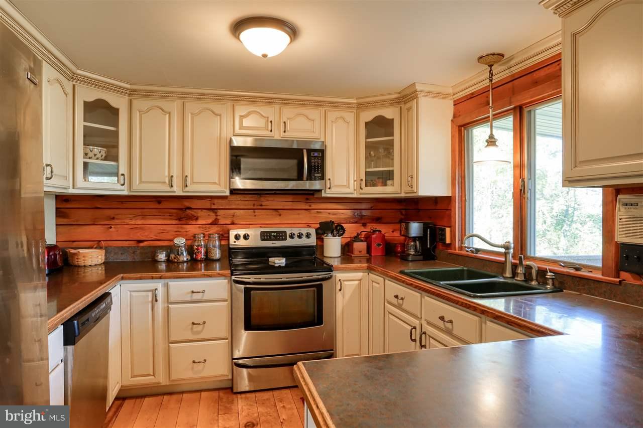 95 Bass Lake Road Etters, PA 17319 - Photo 9 of 24 Gallery Image 9
