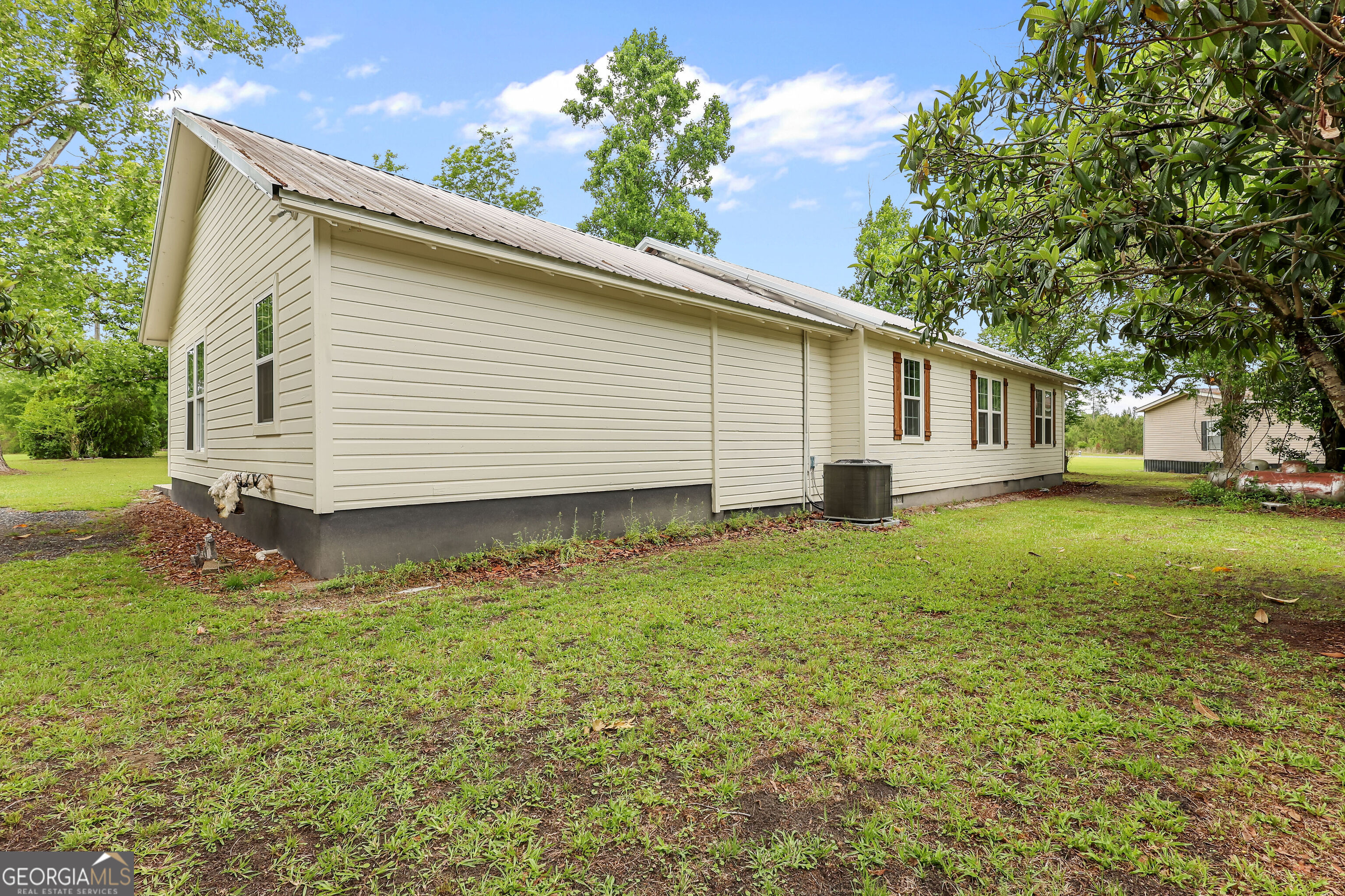 1535 West River Road Baxley, GA 31513 - Photo 5 of 56