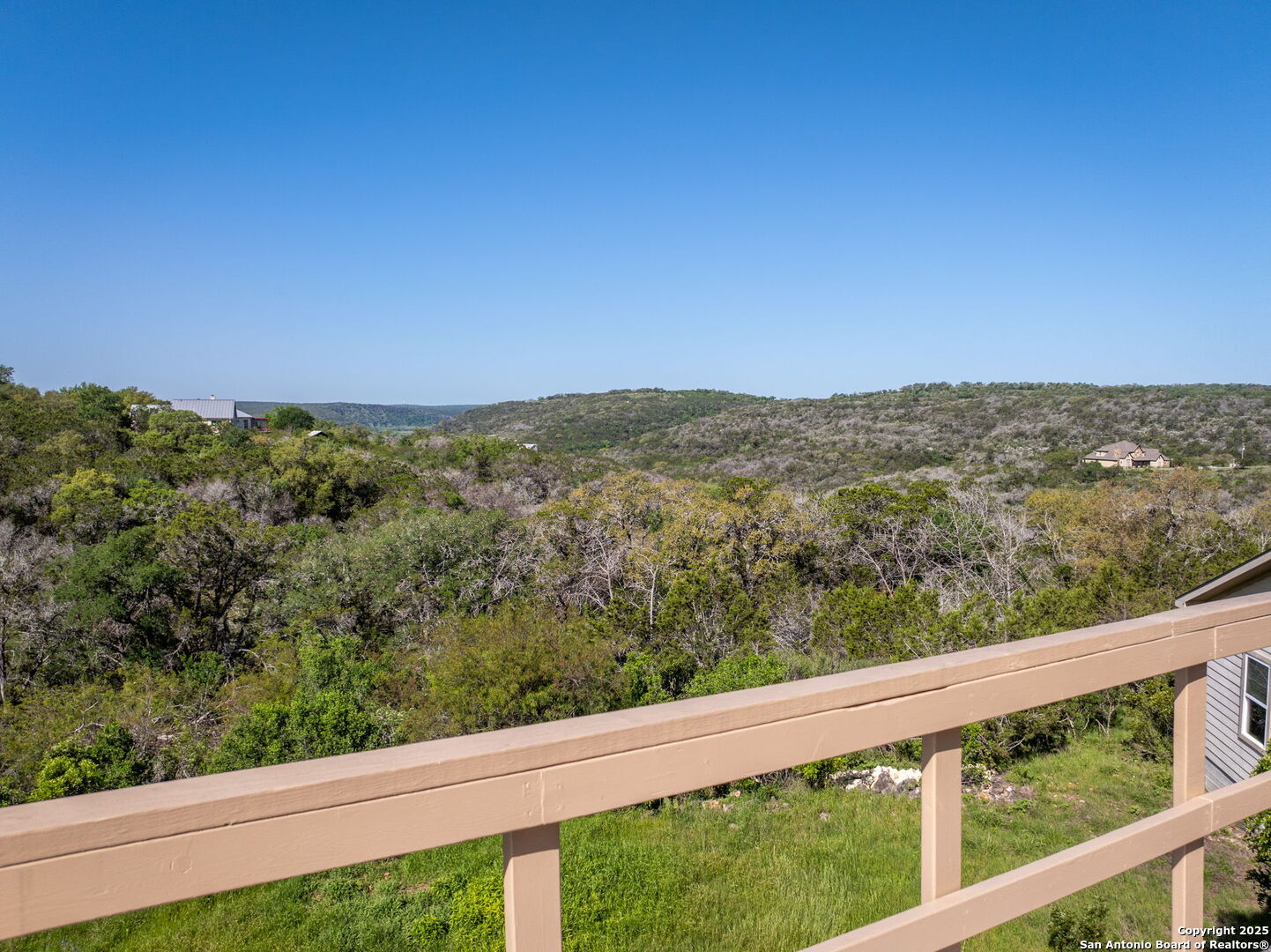 171 Clear Ridge New Braunfels, TX 78132 - Photo 20 of 41 a view of a green field