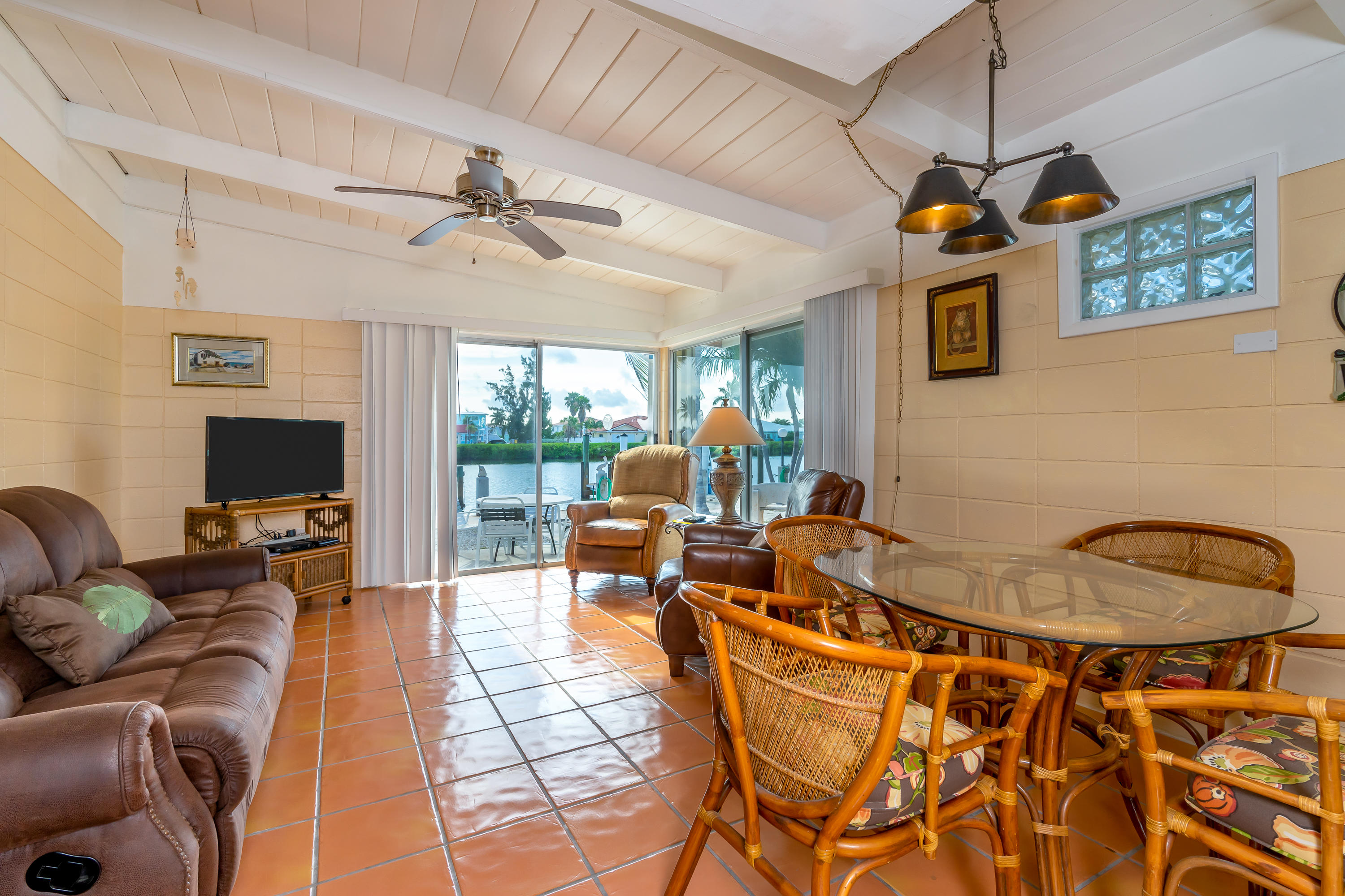 27 7th Street Key Colony Beach, FL 33051 - Photo 3 of 33 27-7th St KCB-3