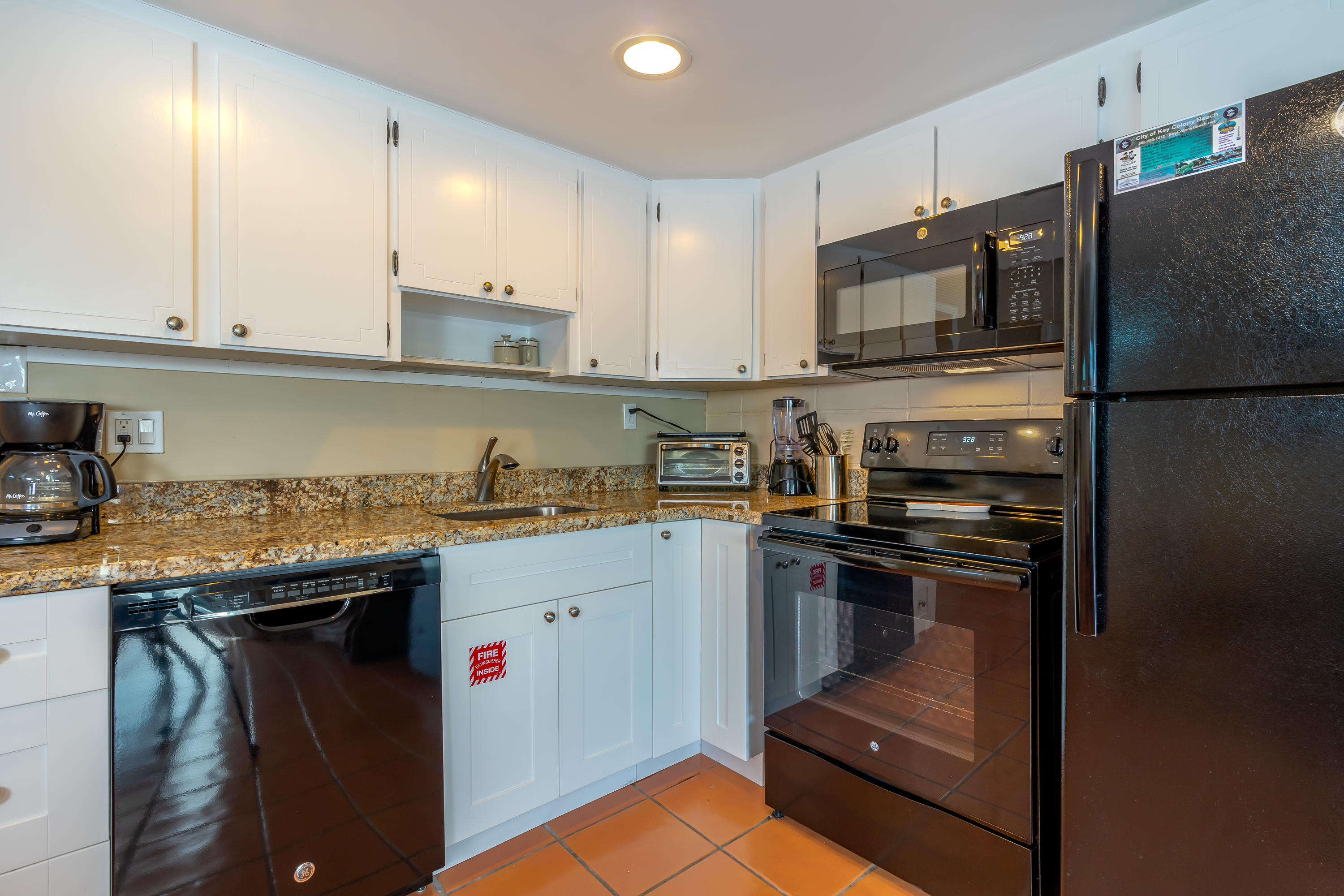 27 7th Street Key Colony Beach, FL 33051 - Photo 7 of 33 27-7th St KCB-6