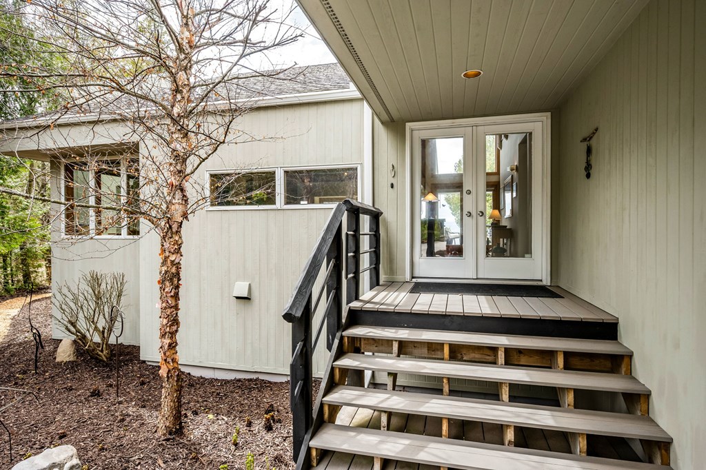 6071 Lady Slipper Road Sturgeon Bay, WI 54235 - Photo 10 of 70 Gallery Image 10