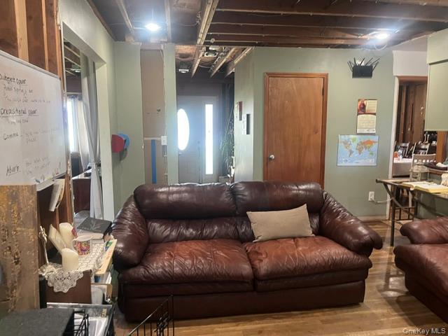 45 West Redoubt Road Fishkill, NY 12524 - Photo 4 of 14 Family Room