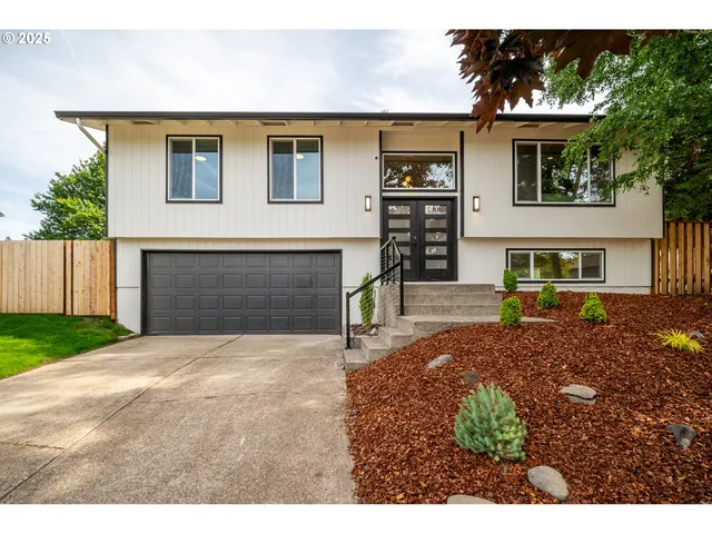 $559,999 | 3250 Southwest Binford Lake Parkway, Gresham, OR 97080