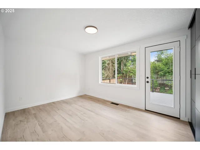 $559,999 | 3250 Southwest Binford Lake Parkway, Gresham, OR 97080