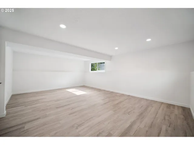 $559,999 | 3250 Southwest Binford Lake Parkway, Gresham, OR 97080