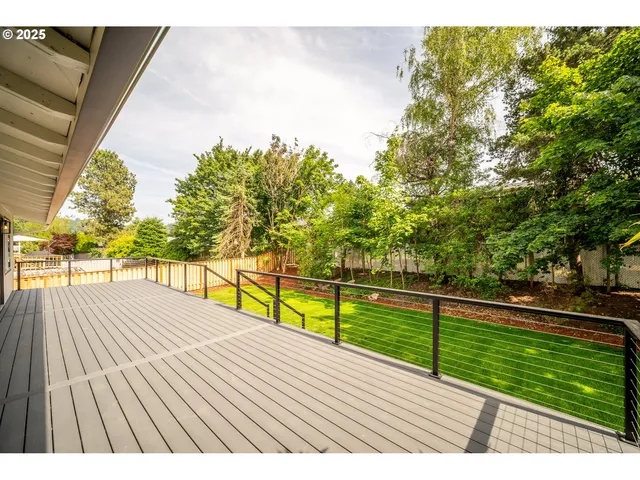 $559,999 | 3250 Southwest Binford Lake Parkway, Gresham, OR 97080