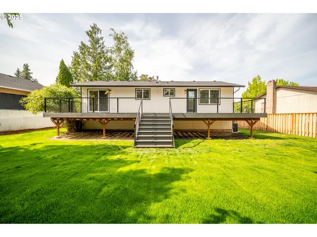 $559,999 | 3250 Southwest Binford Lake Parkway, Gresham, OR 97080