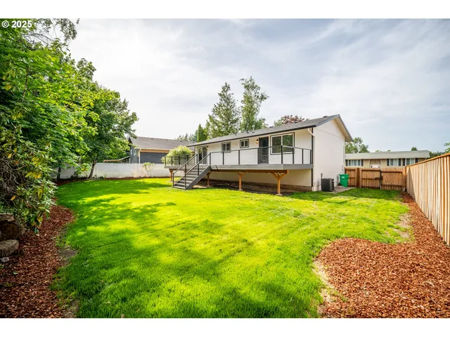 $559,999 | 3250 Southwest Binford Lake Parkway, Gresham, OR 97080