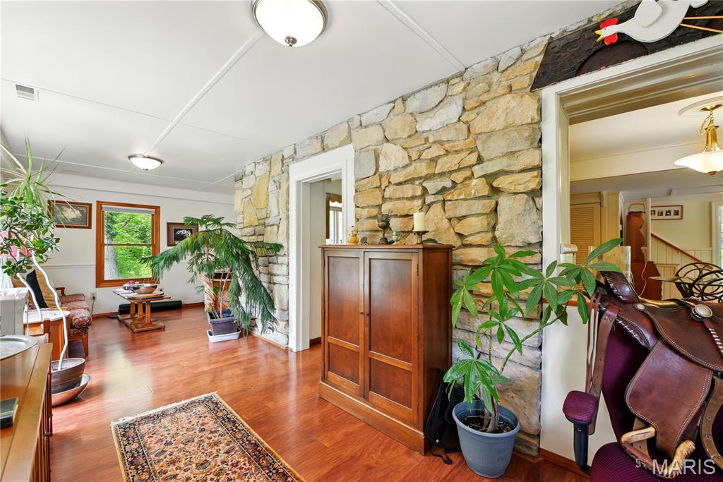 1004 Weidman Road Chesterfield, MO 63017 - Photo 11 of 32