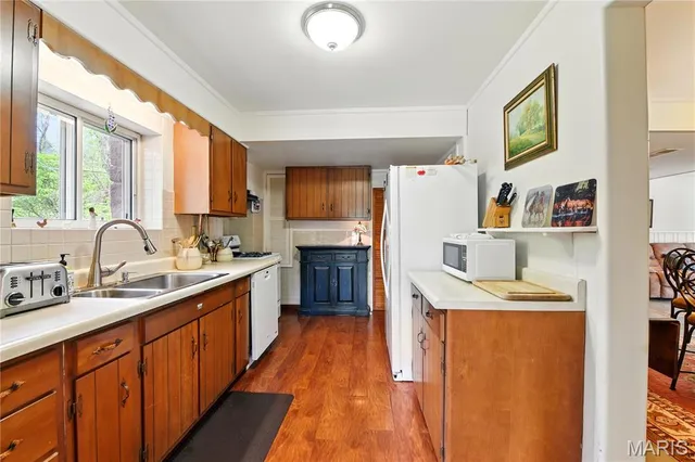 $3,000,000 | 1004 Weidman Road, Chesterfield, MO 63017