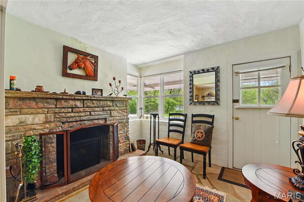 1004 Weidman Road Chesterfield, MO 63017 - Photo 10 of 32