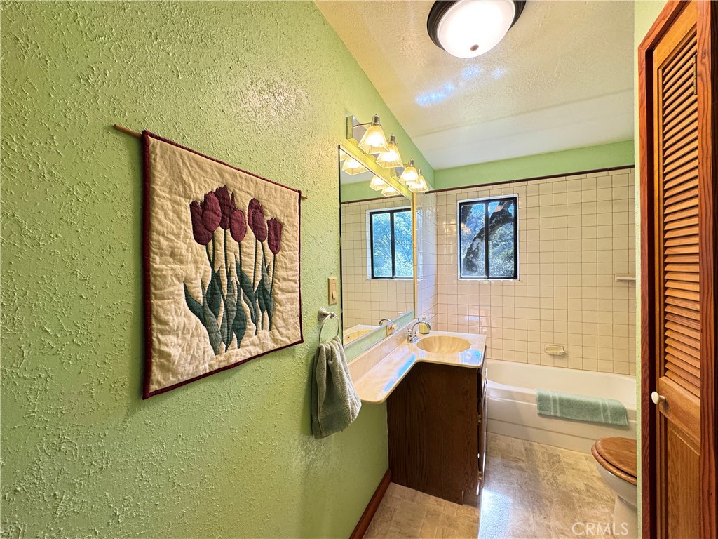 1800 Boonville Road Ukiah, CA 95482 - Photo 13 of 74