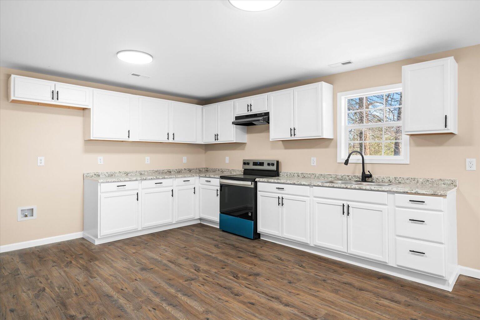 2311 1st Street Dalton, GA 30721 - Photo 12 of 40 12-DSC04071