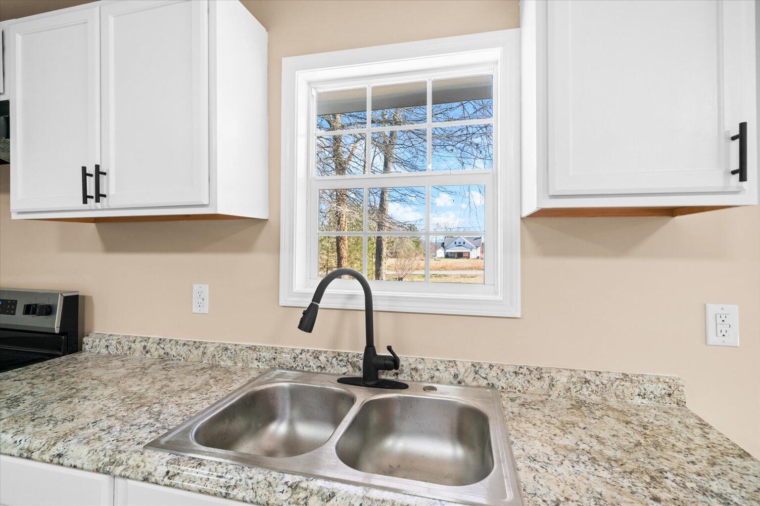 2311 1st Street Dalton, GA 30721 - Photo 15 of 40 15-DSC04096