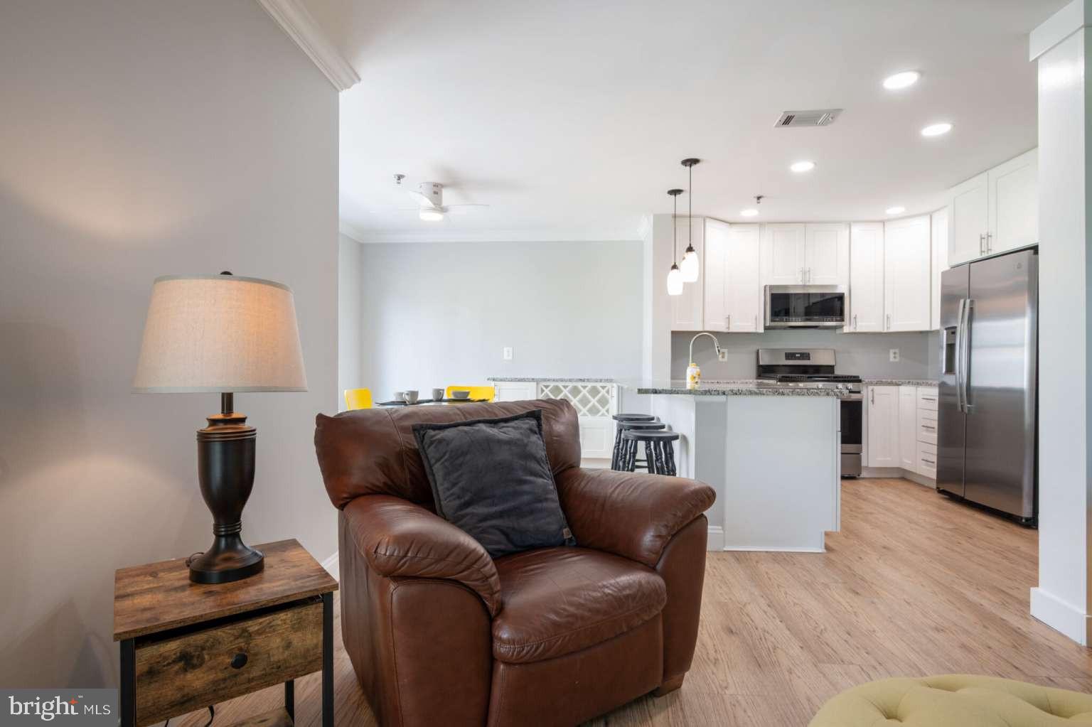 5575 Seminary Road, Unit 212 Falls Church, VA 22041 - Photo 7 of 40 Gallery Image 7