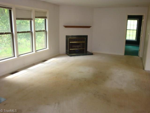 465 Stanley Road Stokesdale, NC 27357 - Photo 13 of 13 Living room