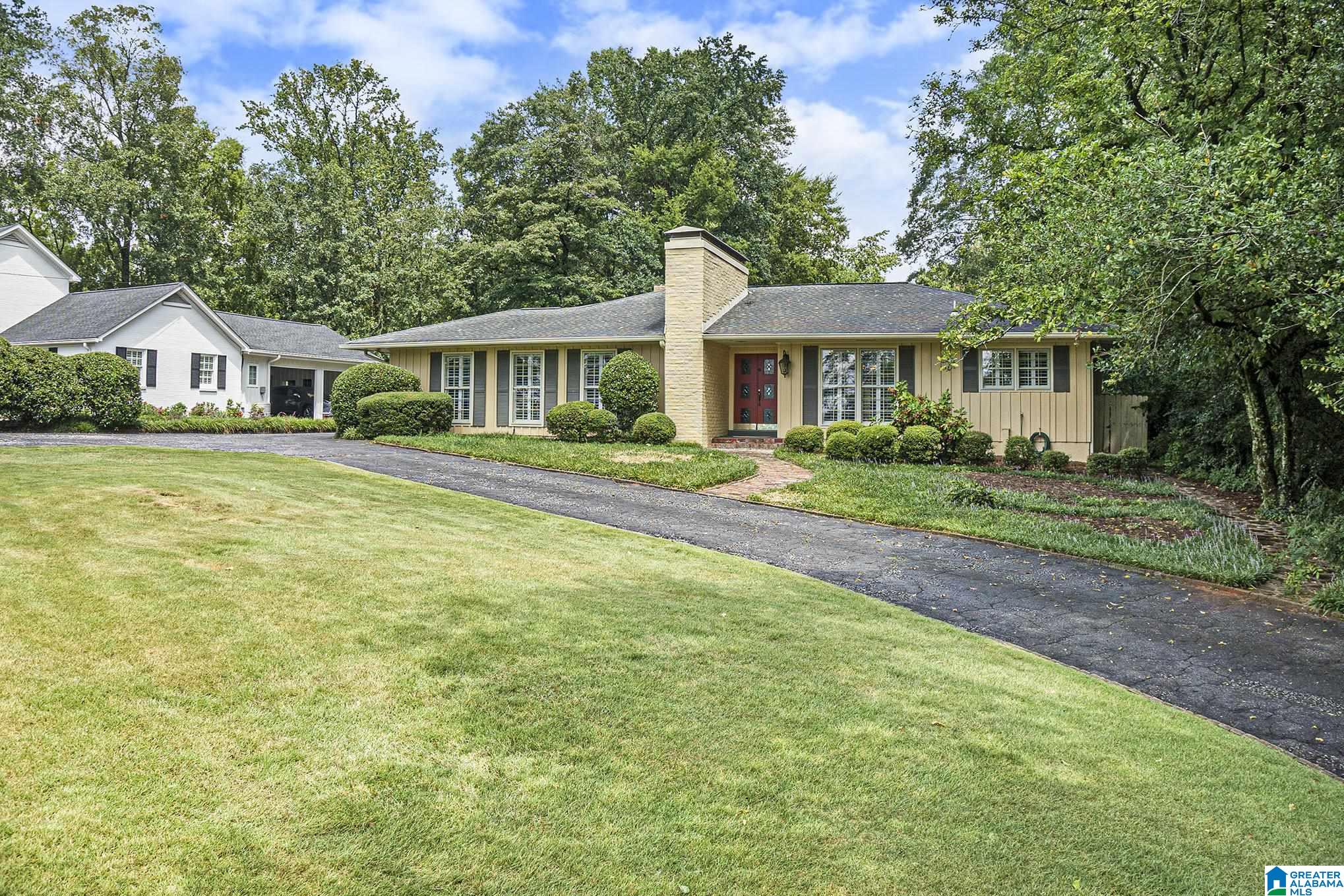 329 Shades Crest Road Birmingham, AL 35226 - Photo 3 of 33