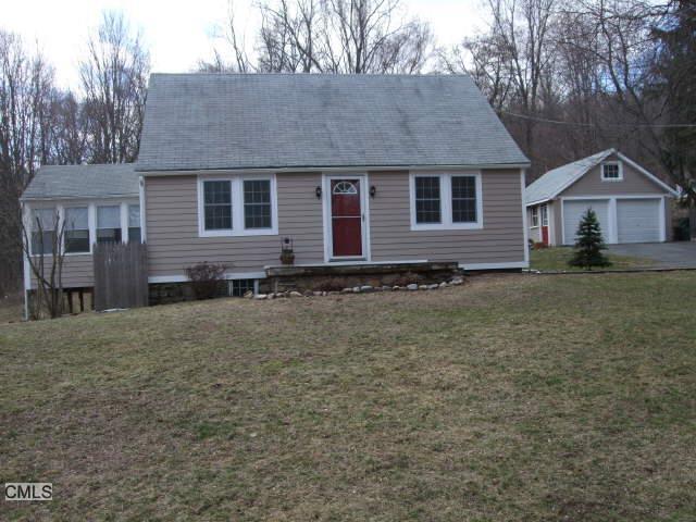 34 Chestnut Hill Road Newtown, CT 06482 - Photo 1 of 1