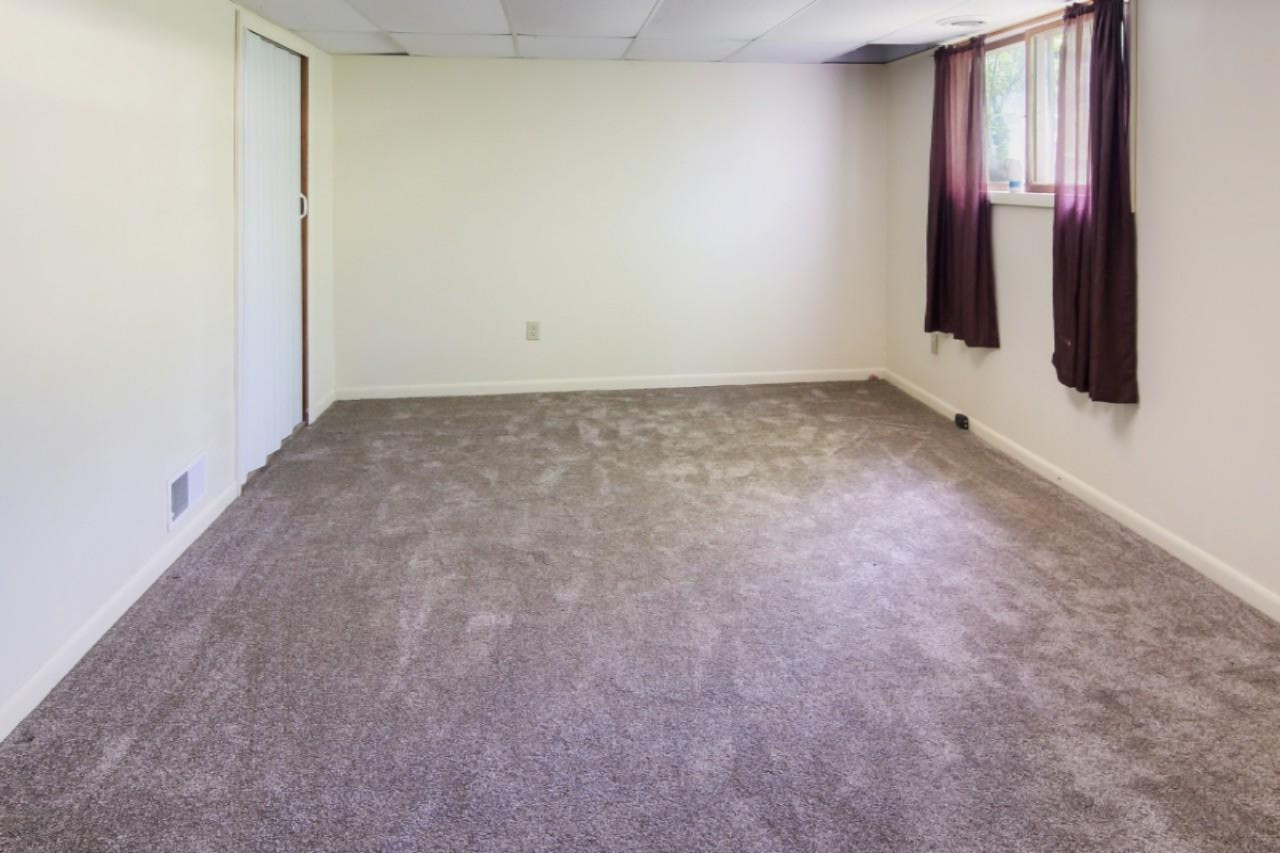 6666 Putney Road Arcadia, MI 49613 - Photo 31 of 48 IMG_0652-Edit-1280