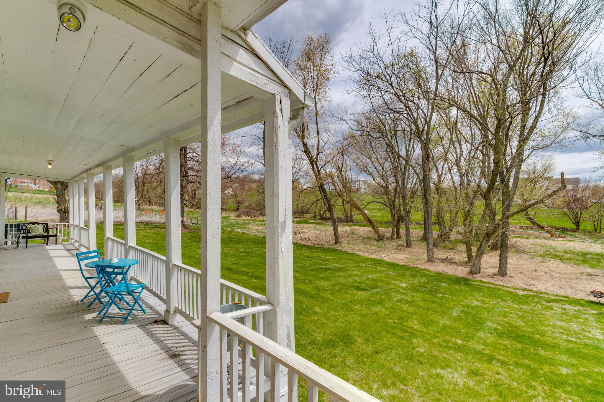 14872 Loyalty Road Waterford, VA 20197 - Photo 18 of 30 Exterior (Rear)