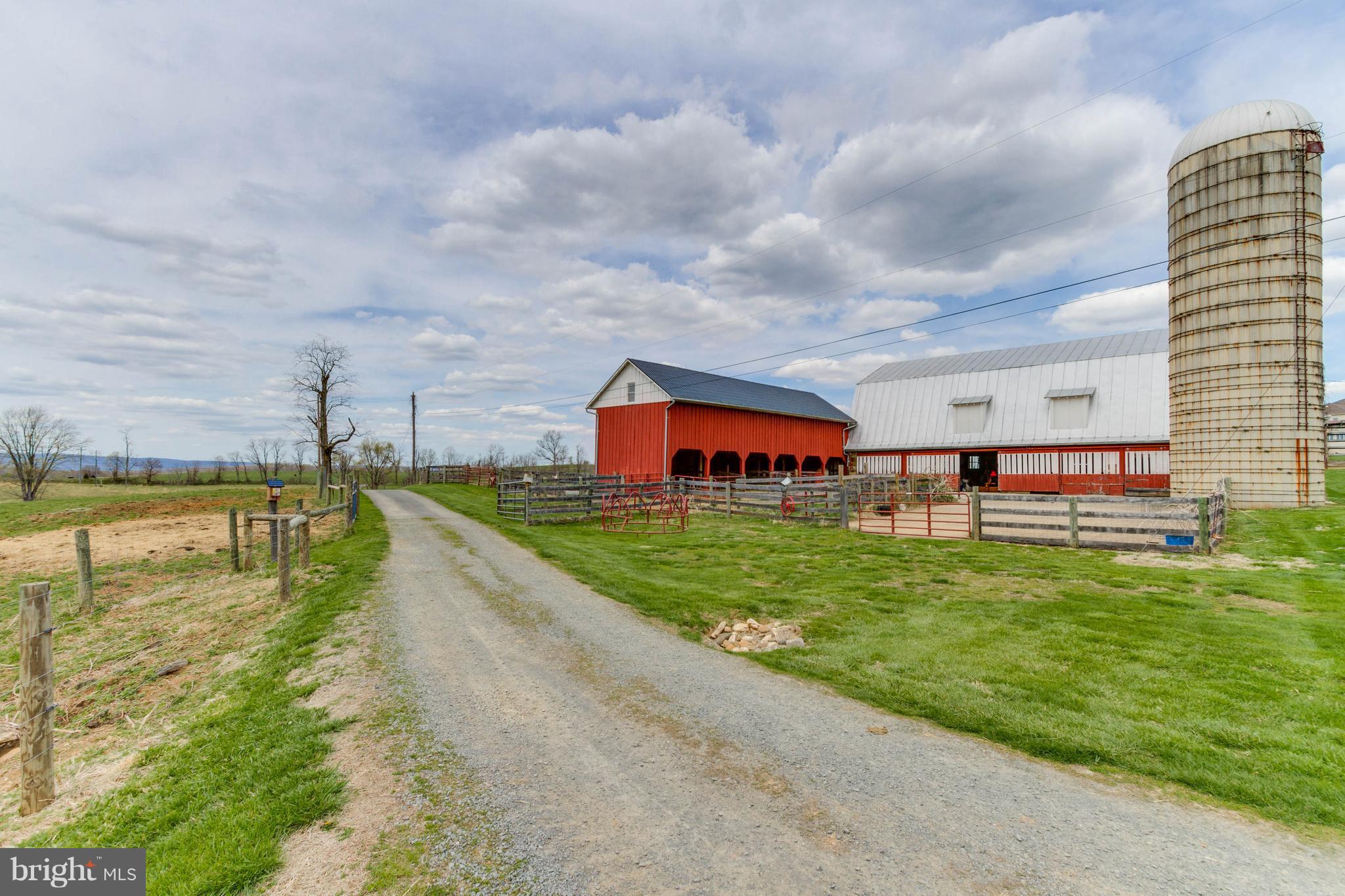 14872 Loyalty Road Waterford, VA 20197 - Photo 24 of 30 Exterior (General)