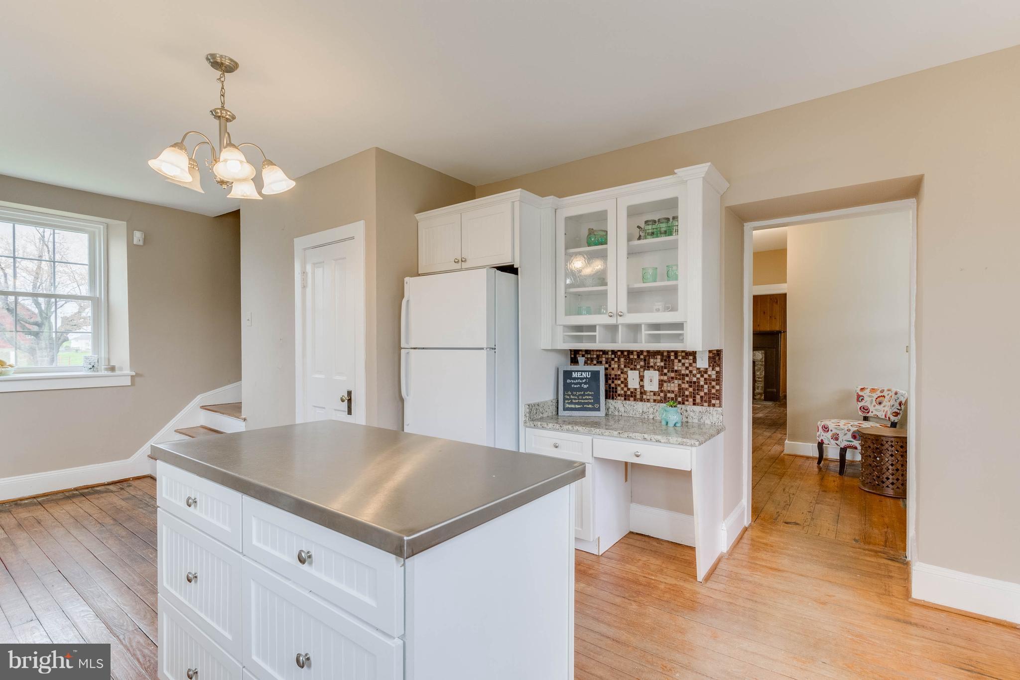 14872 Loyalty Road Waterford, VA 20197 - Photo 5 of 30 Kitchen