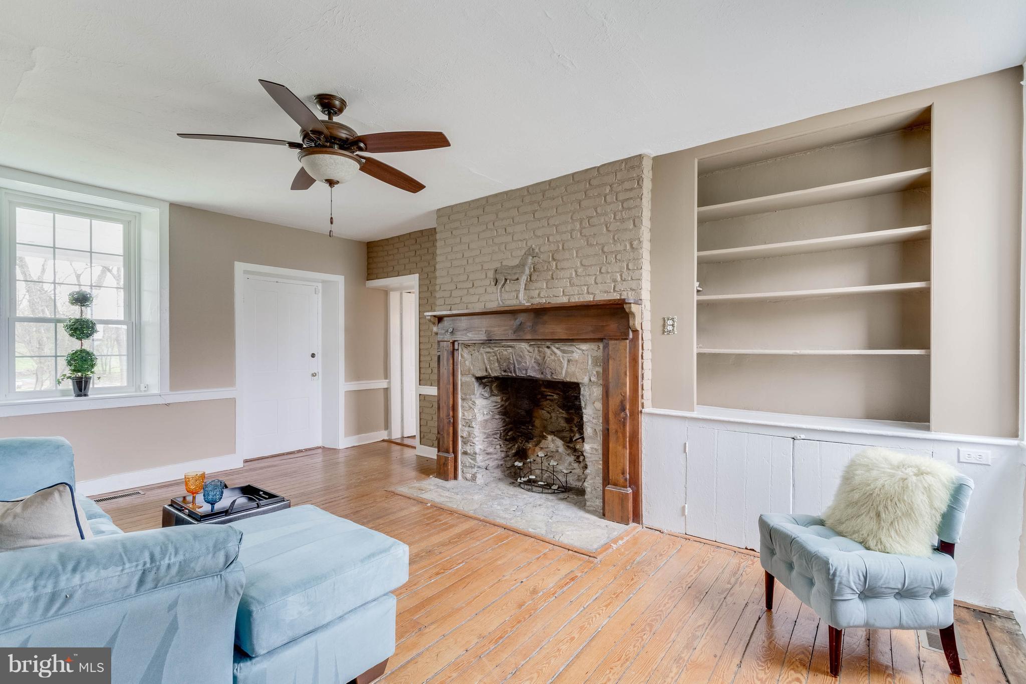 14872 Loyalty Road Waterford, VA 20197 - Photo 8 of 30 Interior (General)