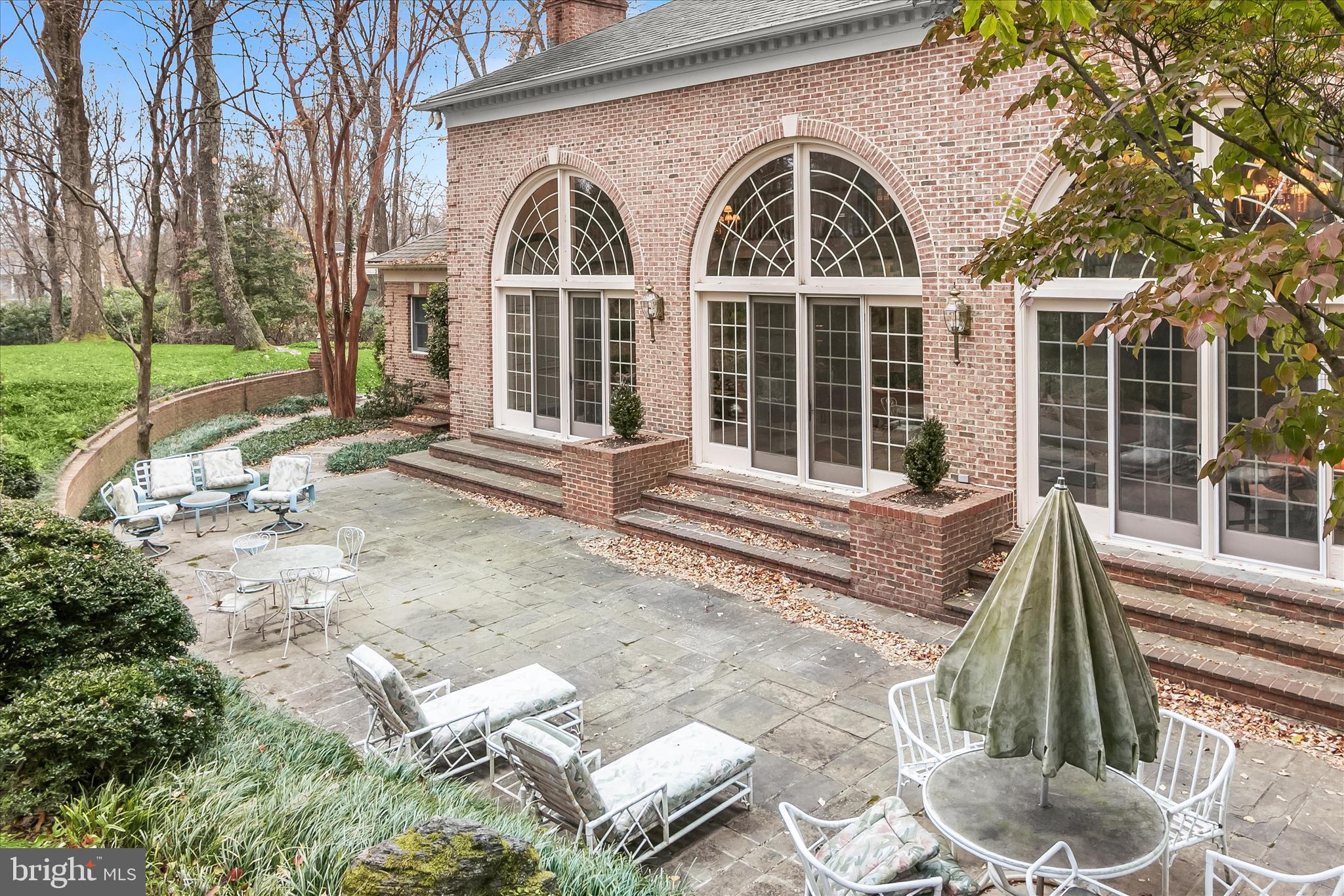 949 Bellview Road McLean, VA 22102 - Photo 41 of 45 Rear Terrace