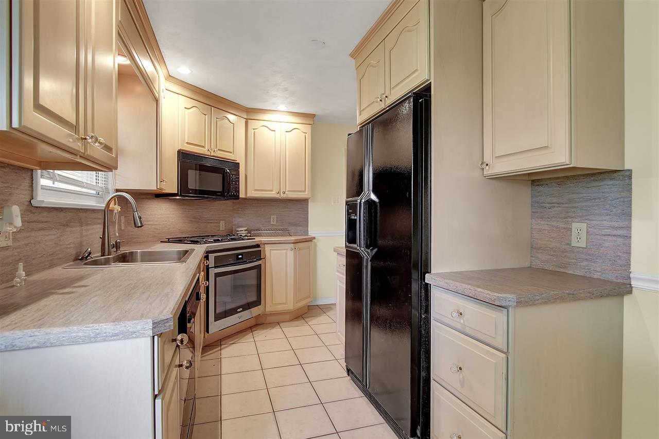 2390 Emig Mill Road Dover, PA 17315 - Photo 12 of 24 Gallery Image 12