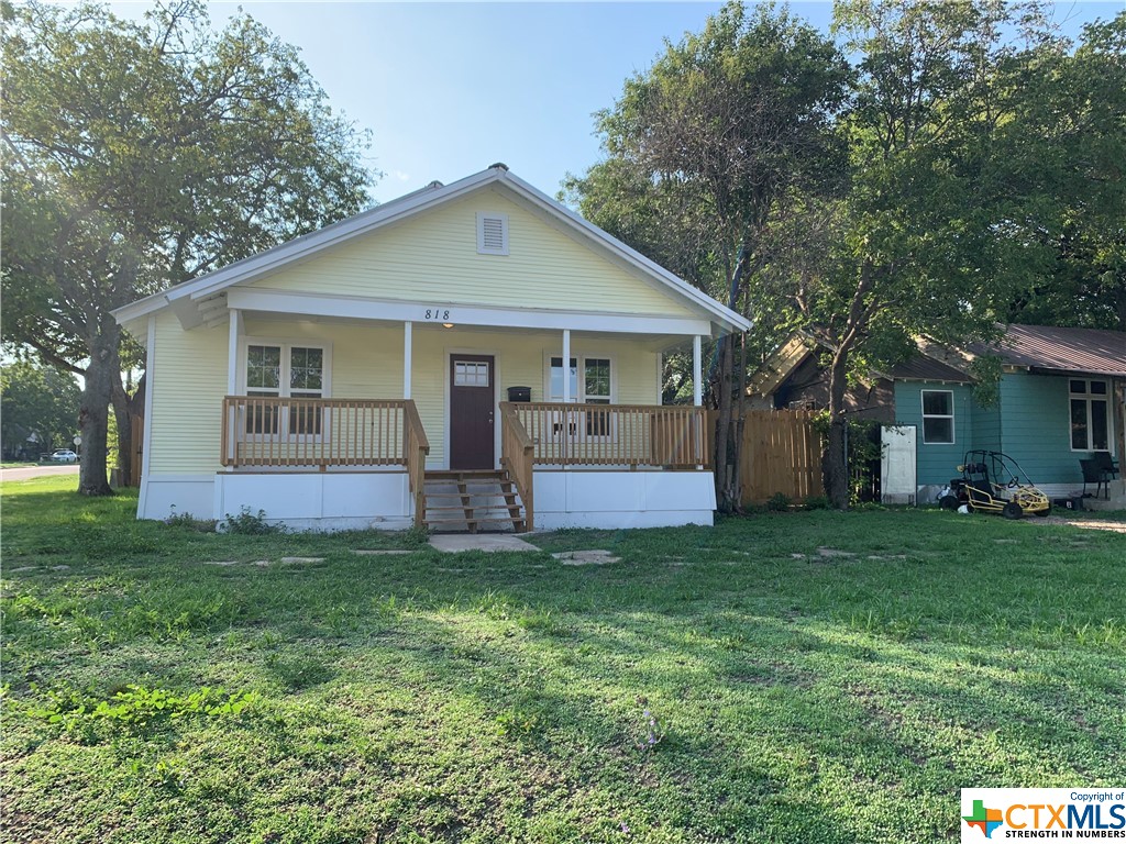 818 South 6th Street Temple, TX 76504 - Photo 1 of 1 a view of a house with a yard