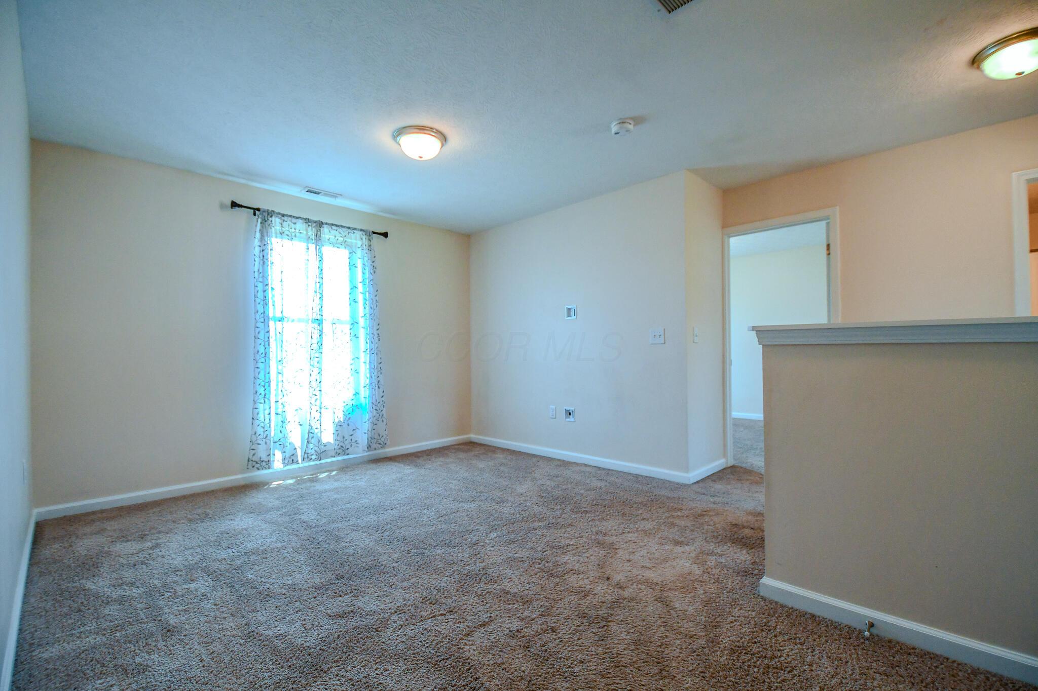 263 Hampton Trail Springfield, OH 45502 - Photo 13 of 29 13