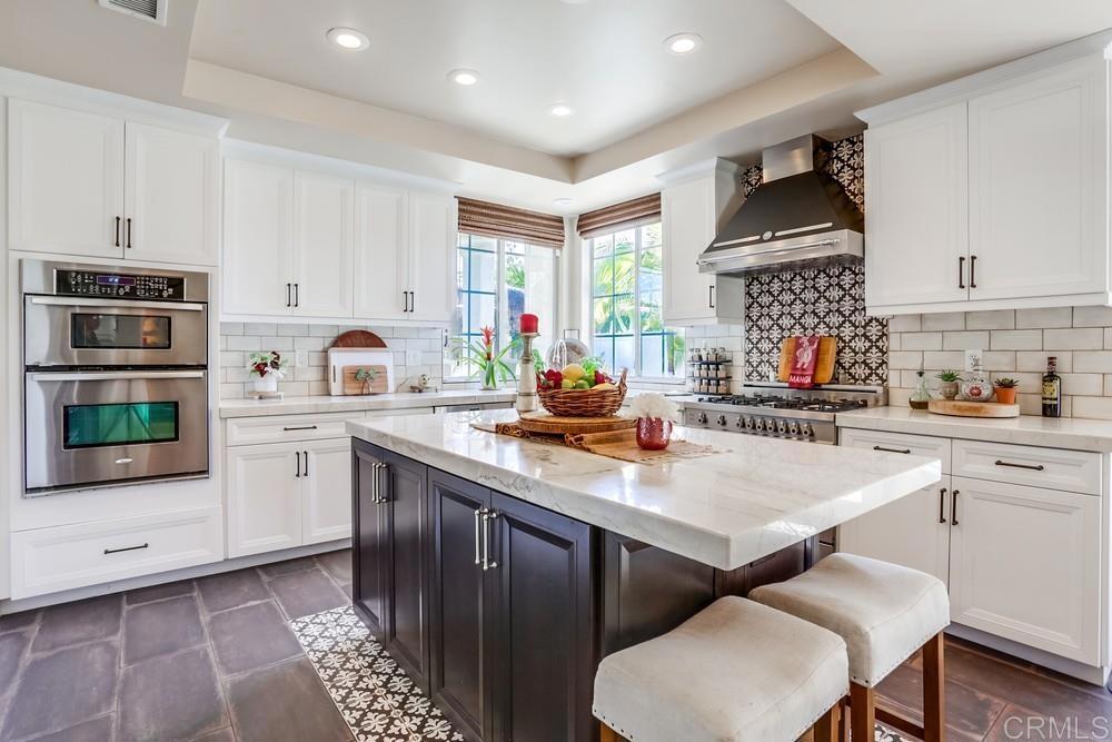 7704 Rocio Street Carlsbad, CA 92009 - Photo 11 of 61