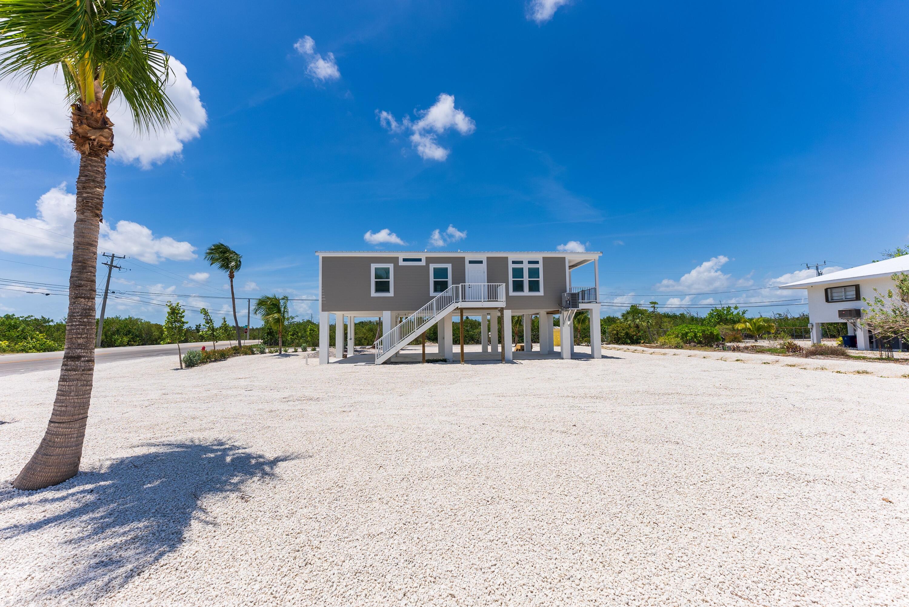 28120 County Road Summerland Key, FL 33042 - Photo 9 of 33 IMG_0203