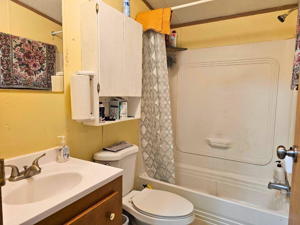 200 Maple Road Oil City, PA 16301 - Photo 11 of 16