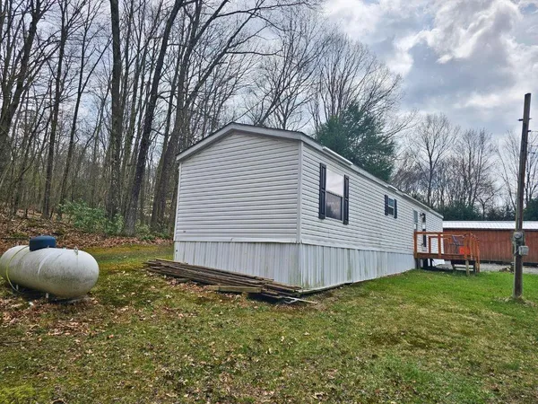 $49,500 | 200 Maple Road, Oil City, PA 16301