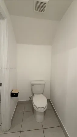 $2,775 | 947 Northeast 211th Street, Unit 947, Miami, FL 33179