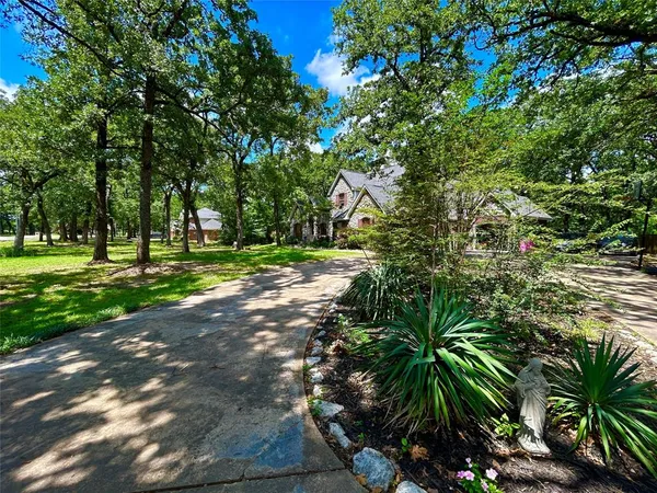 $525,000 | 231 Turtle Creek Drive, Sulphur Springs, TX 75482