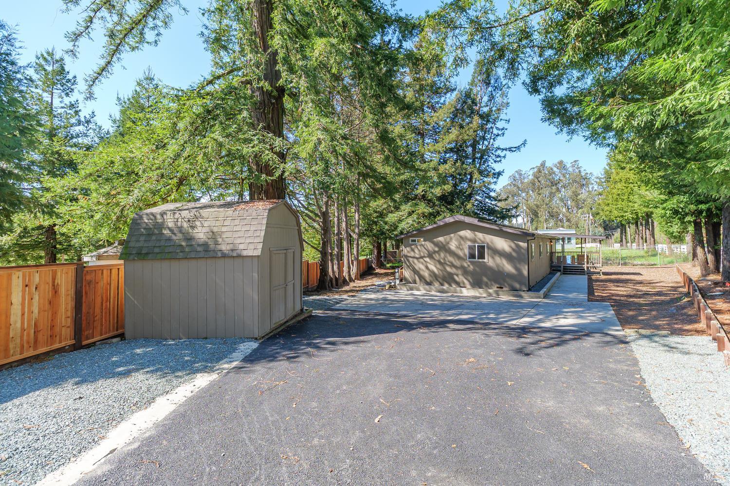 3995 Roblar Road Petaluma, CA 94952 - Photo 4 of 25