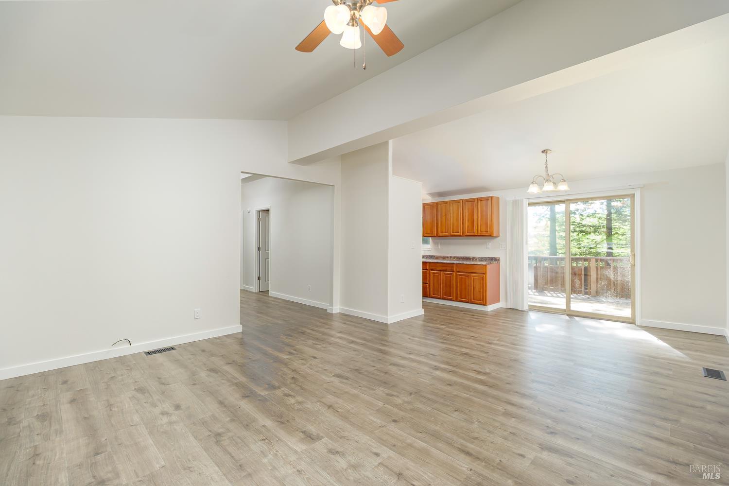 3995 Roblar Road Petaluma, CA 94952 - Photo 7 of 25