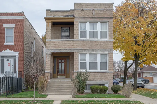 $359,900 | 2100 South 50th Avenue, Cicero, IL 60804