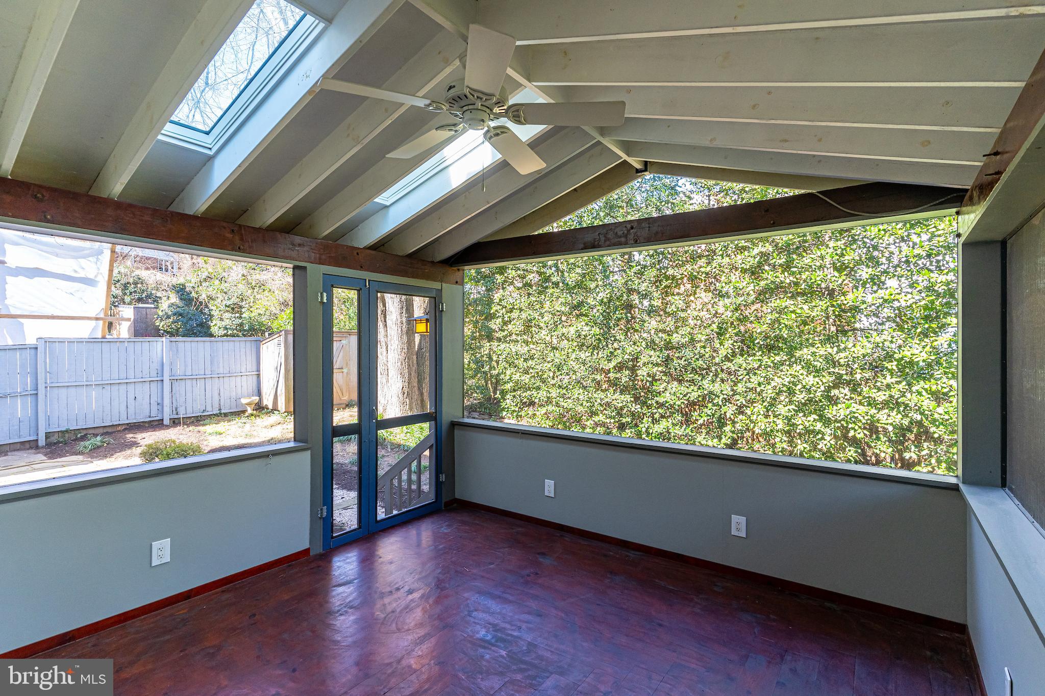 4523 Q Lane Northwest Washington, DC 20007 - Photo 19 of 55