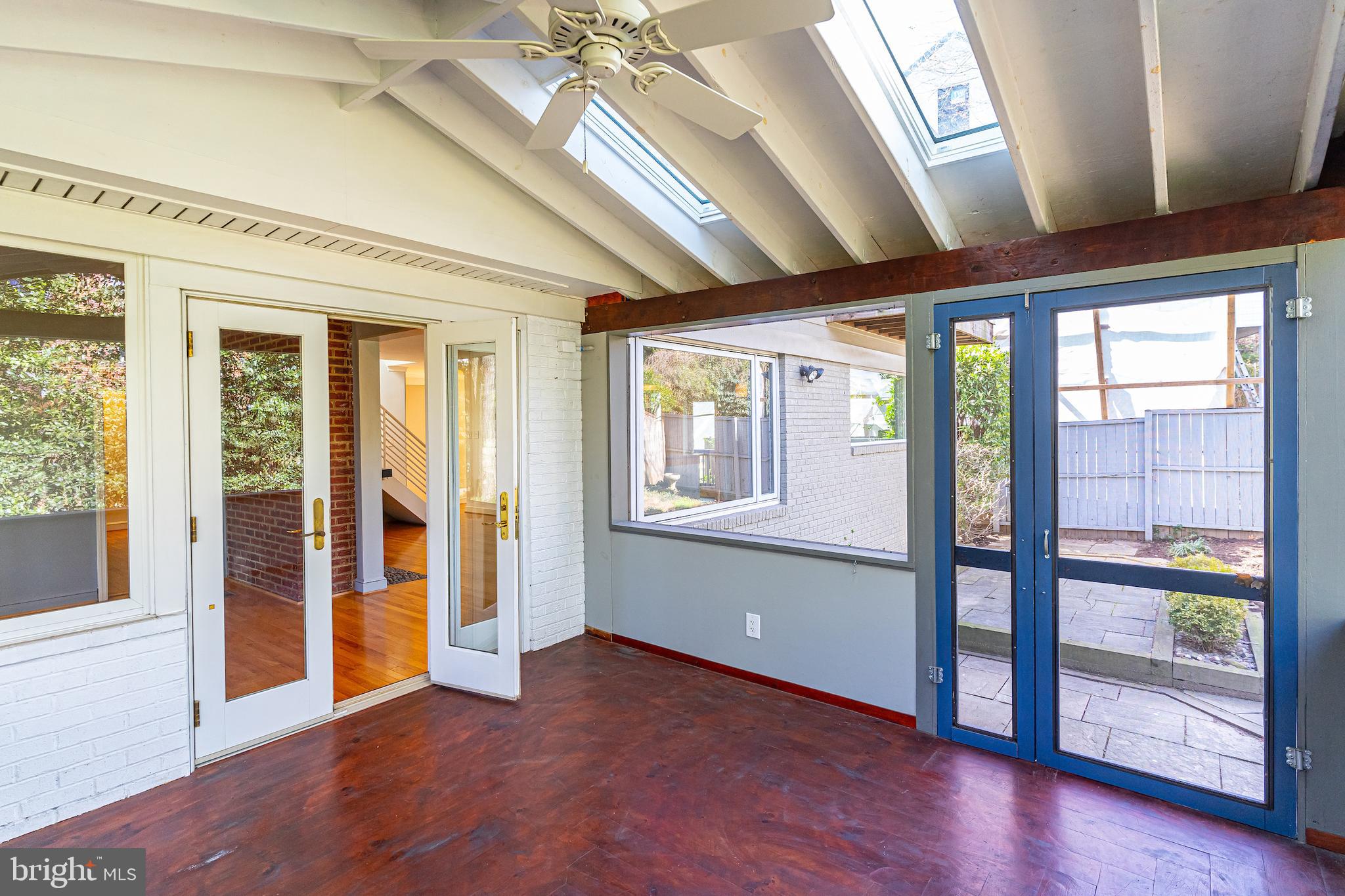 4523 Q Lane Northwest Washington, DC 20007 - Photo 20 of 55