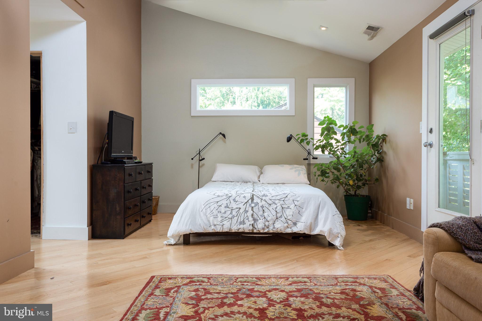 4523 Q Lane Northwest Washington, DC 20007 - Photo 27 of 55