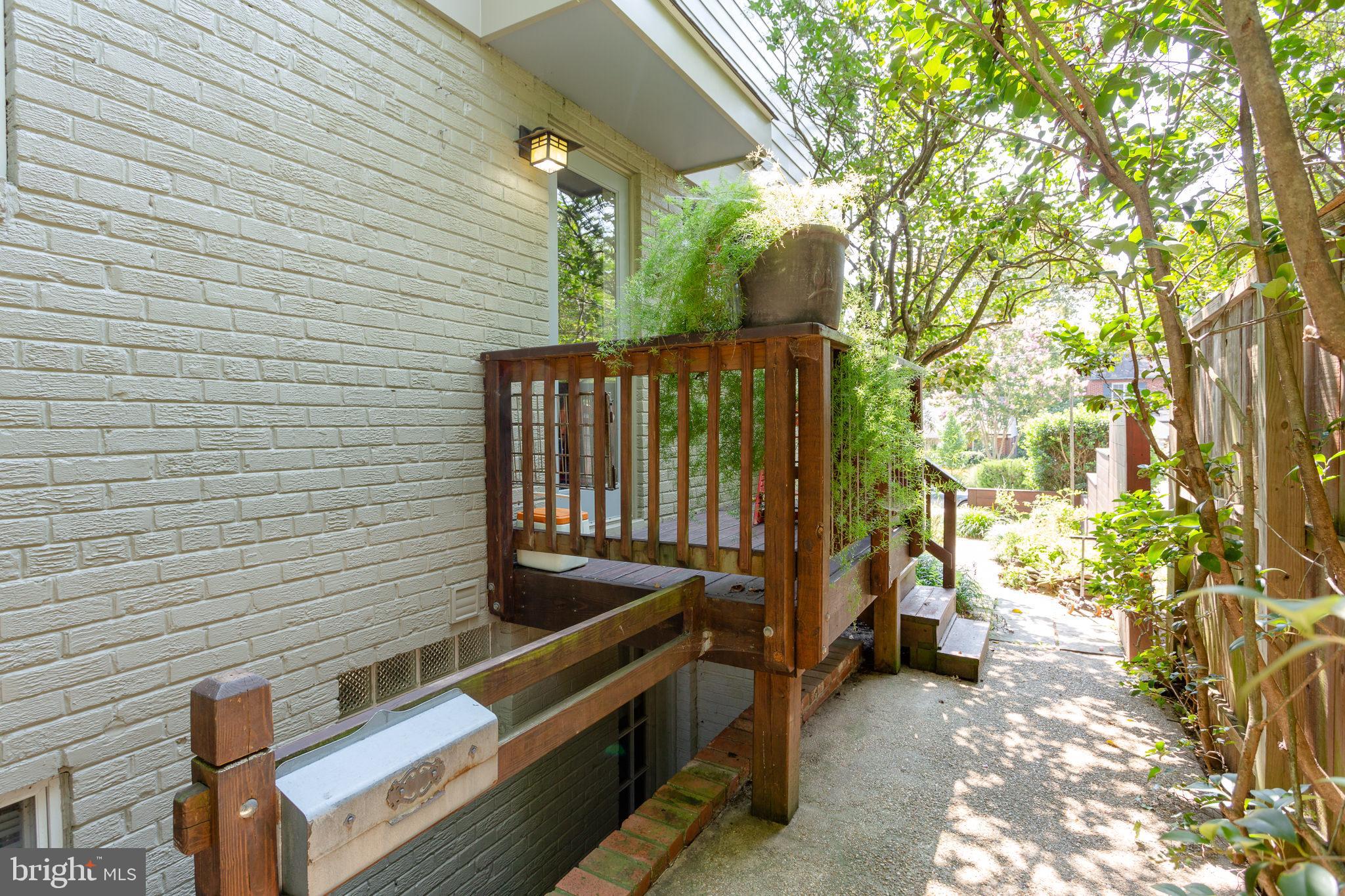 4523 Q Lane Northwest Washington, DC 20007 - Photo 52 of 55 Private entrance to studio/au-pair/in-law