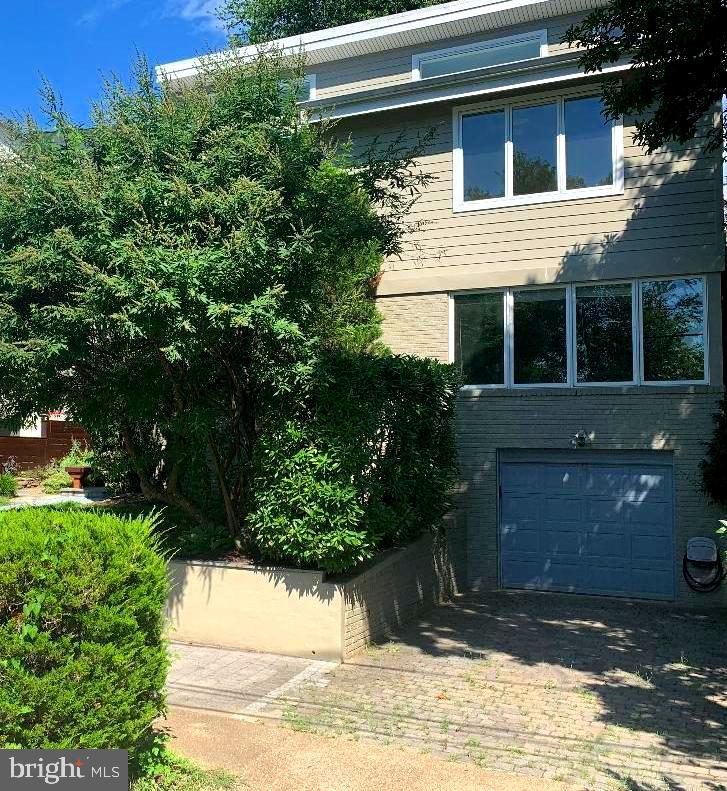 4523 Q Lane Northwest Washington, DC 20007 - Photo 54 of 55