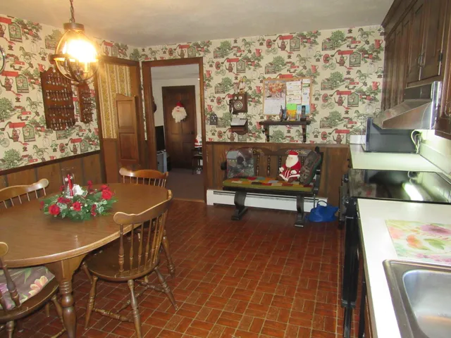 $574,900 | 17 Garrison Road, Salem, NH 03079